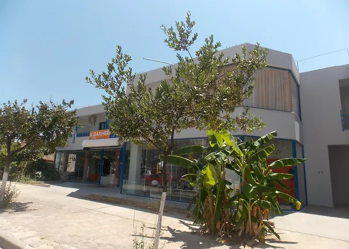 Infinity Saranda Hotel