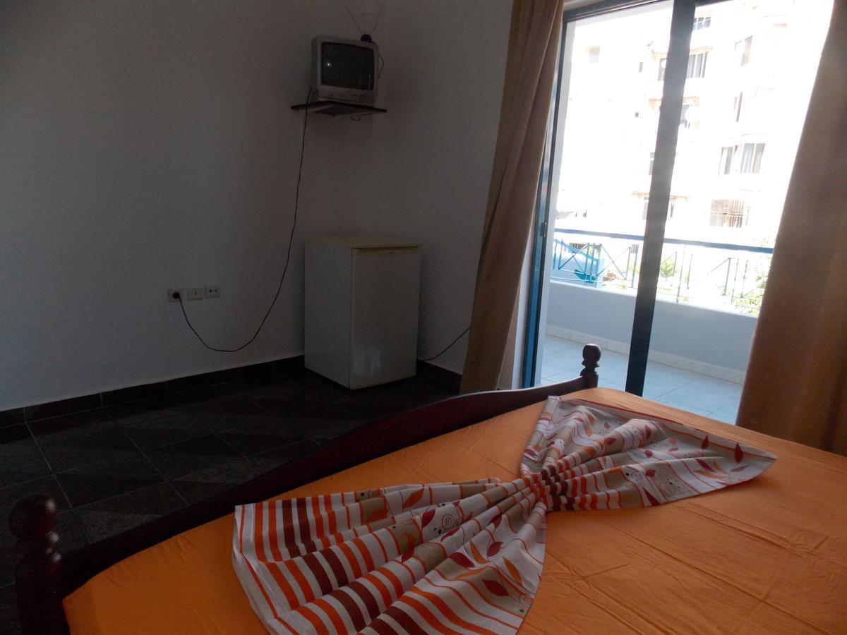 Infinity Sarande